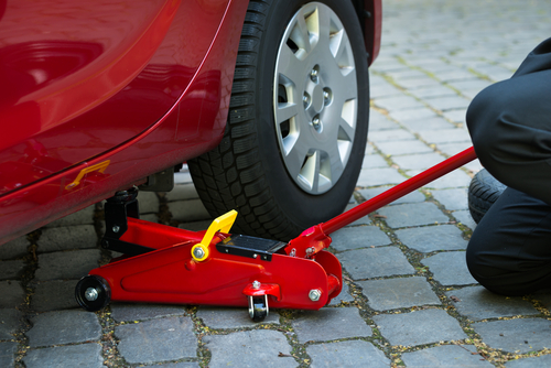 This Is A Proper Hydraulic Jack